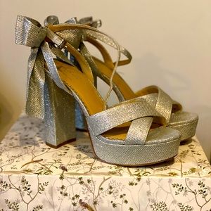 Bow Detail Platform Dress Sandals